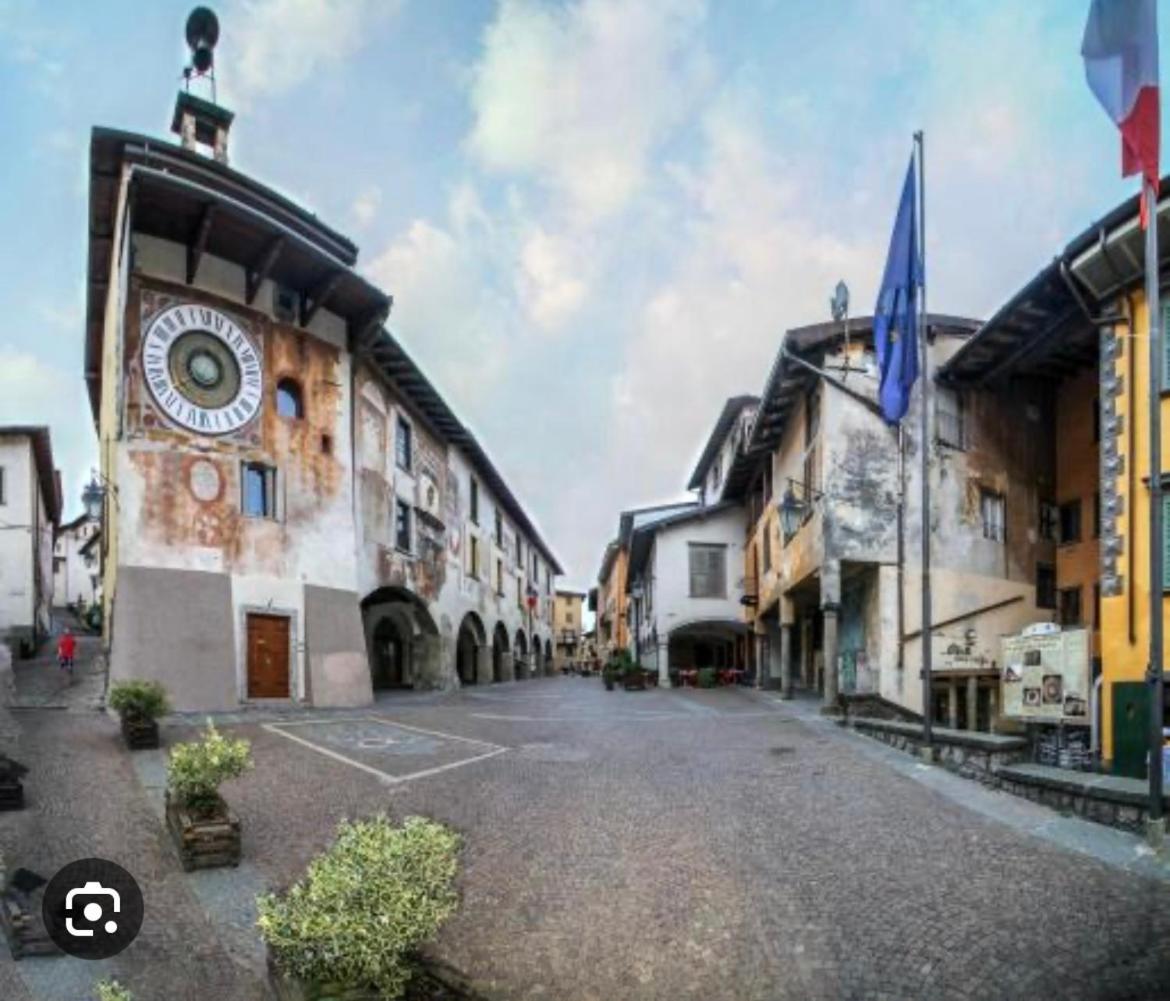 Apartamento Mansarda G.A. Clusone Exterior foto